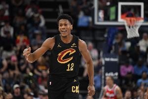 百家乐网站-两位锋线大将！亨特&amp;奥科罗替补合砍27分 防守端均有建树