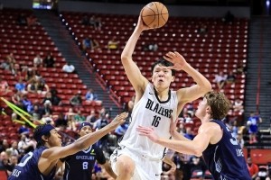 麦穗丰：杨瀚森已经被对手重视 需要通过针对性防守才能被限制住