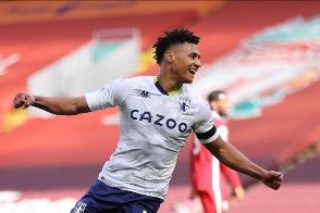 窝不李姐！阿邦拉霍：沃特金斯去曼联是倒退，没欧战没机会没排名