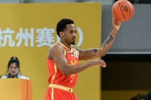 百家乐网址-媒体人：北京对布朗限制完全失败 广厦似乎能同时掐住陈盈骏&amp;杰曼