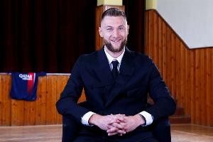 什克谈那不勒斯：我愿意和洛博特卡一起踢球，一切都是开放的